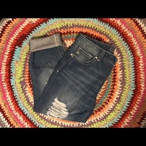 Miss Me Boyfriend Jeans